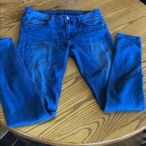 🌟4/$25 High rise jean size 10 H&M